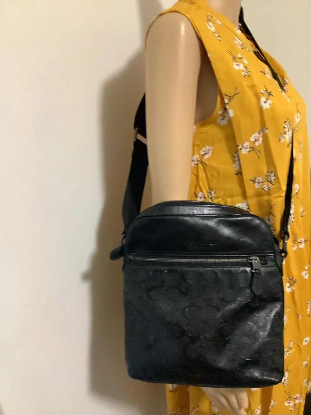 COACH Houston  Bag In Signature Leather Crossbody Black